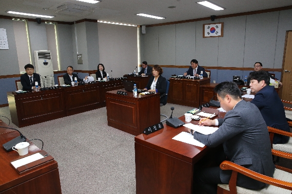 제217회 임시회 의회운영위원회_0