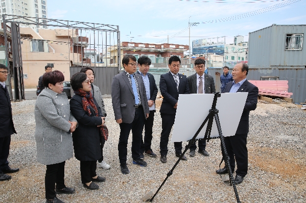 제216회 임시회 의회운영위원회_3