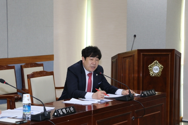 제216회 임시회 의회운영위원회_1