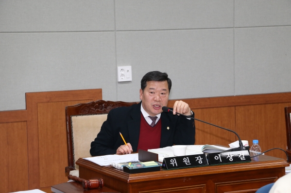 제215회 임시회 행정자치위원회_3