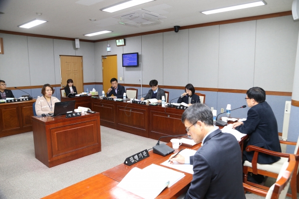 제215회 임시회 복지건설위원회_2