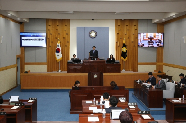 제216회 임시회 제1차 본회의_1