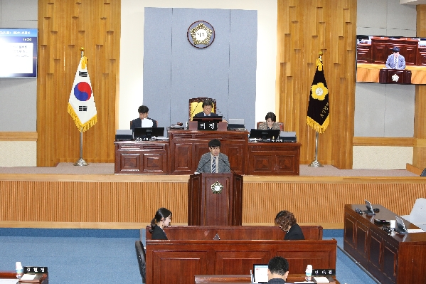 제223회 임시회 제2차 본회의_3