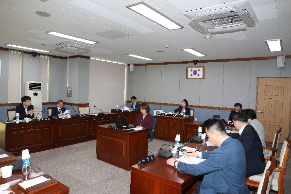 제224회 임시회 폐회중 의회운영위원회_0