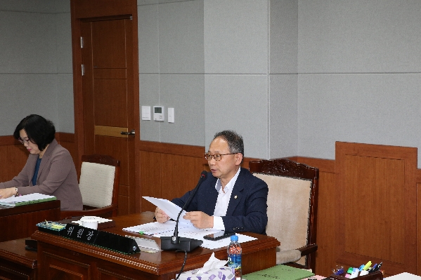 제225회 임시회 행정자치위원회_2
