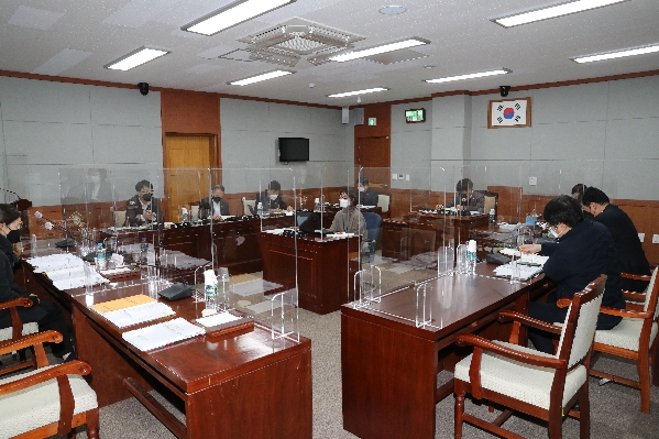 제233회 임시회 행정자치위원회_1