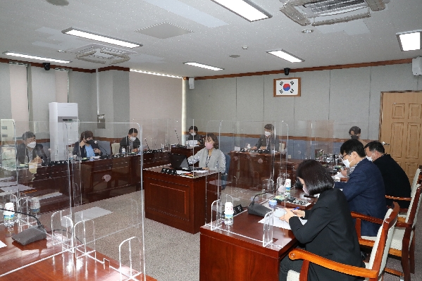 제233회 임시회 폐회중 의회운영위원회_2