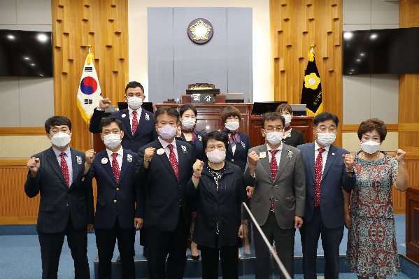 국제라이온스협회 355-D지구 신임 총재 및 지구임원진 내방_0