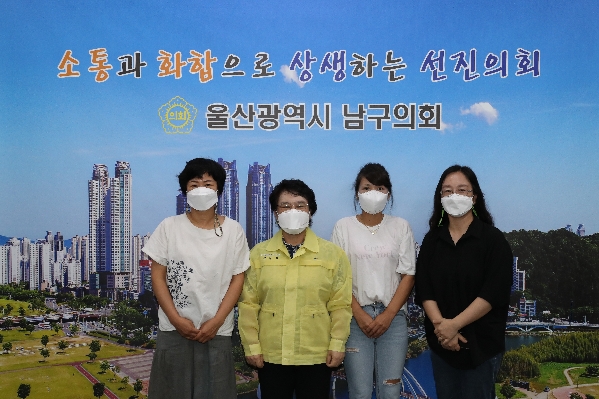 (가칭)제3공립특수학교 진입로 개설 관련 변외식의장님 면담_0