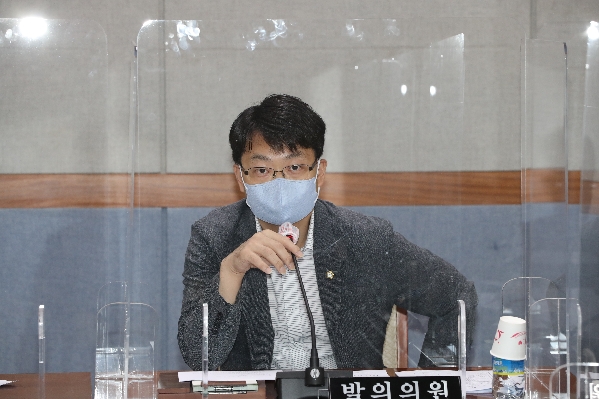 제239회 임시회 의회운영위원회_3