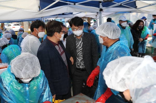 울산 남구 새마을회 사랑의 김장 담그기 행사_2