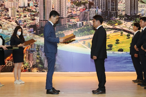 제8대 남구의회 의원 당선증 교부식_8