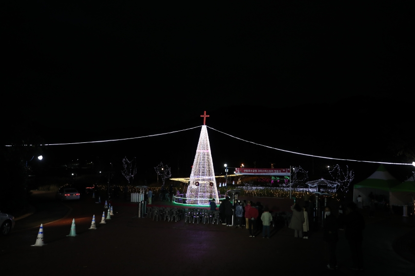 선암호수공원 크리스마스트리 점등식_8