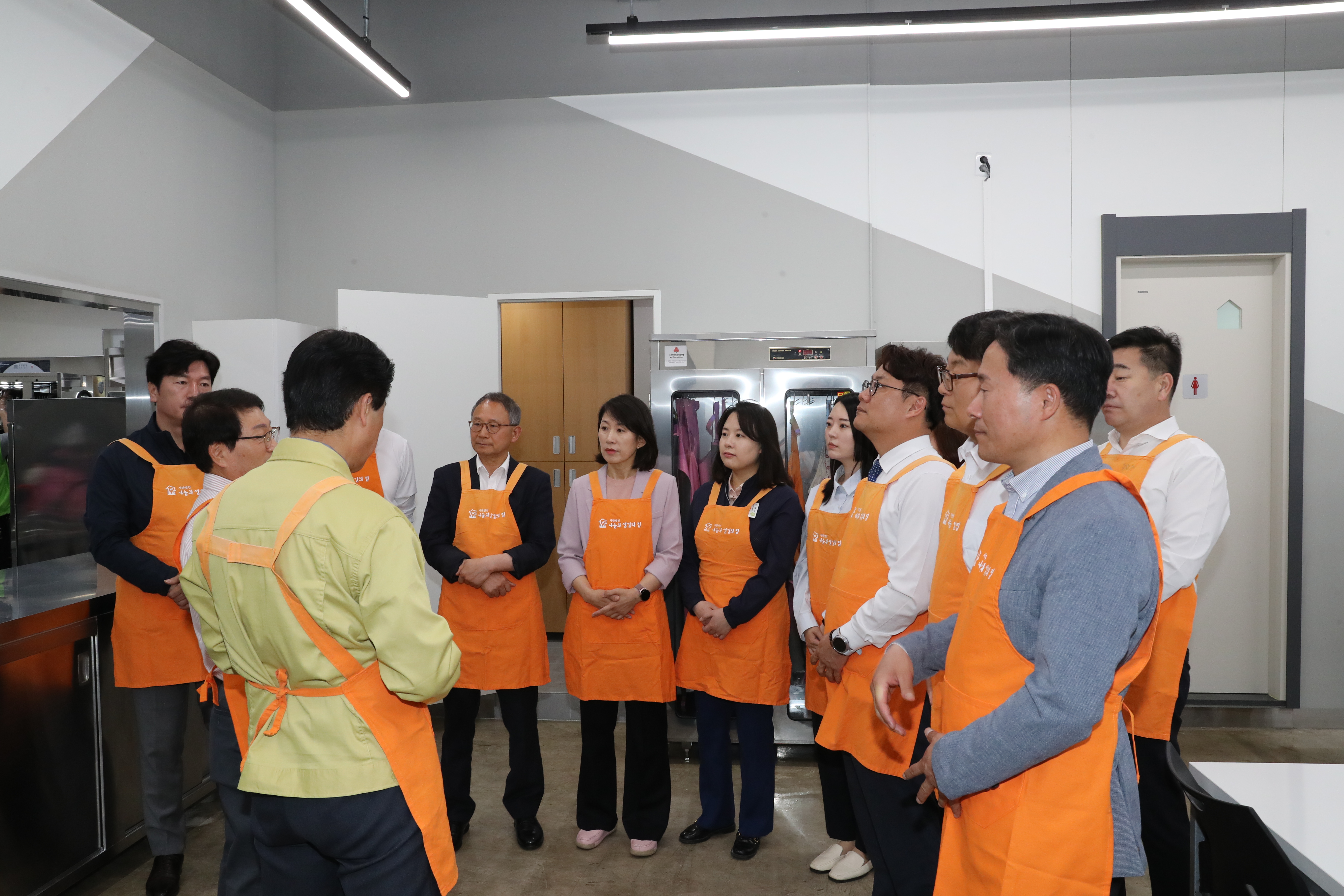 [보도자료]남구의회, ‘나눔과 섬김의 집 경로식당’ 배식 봉사