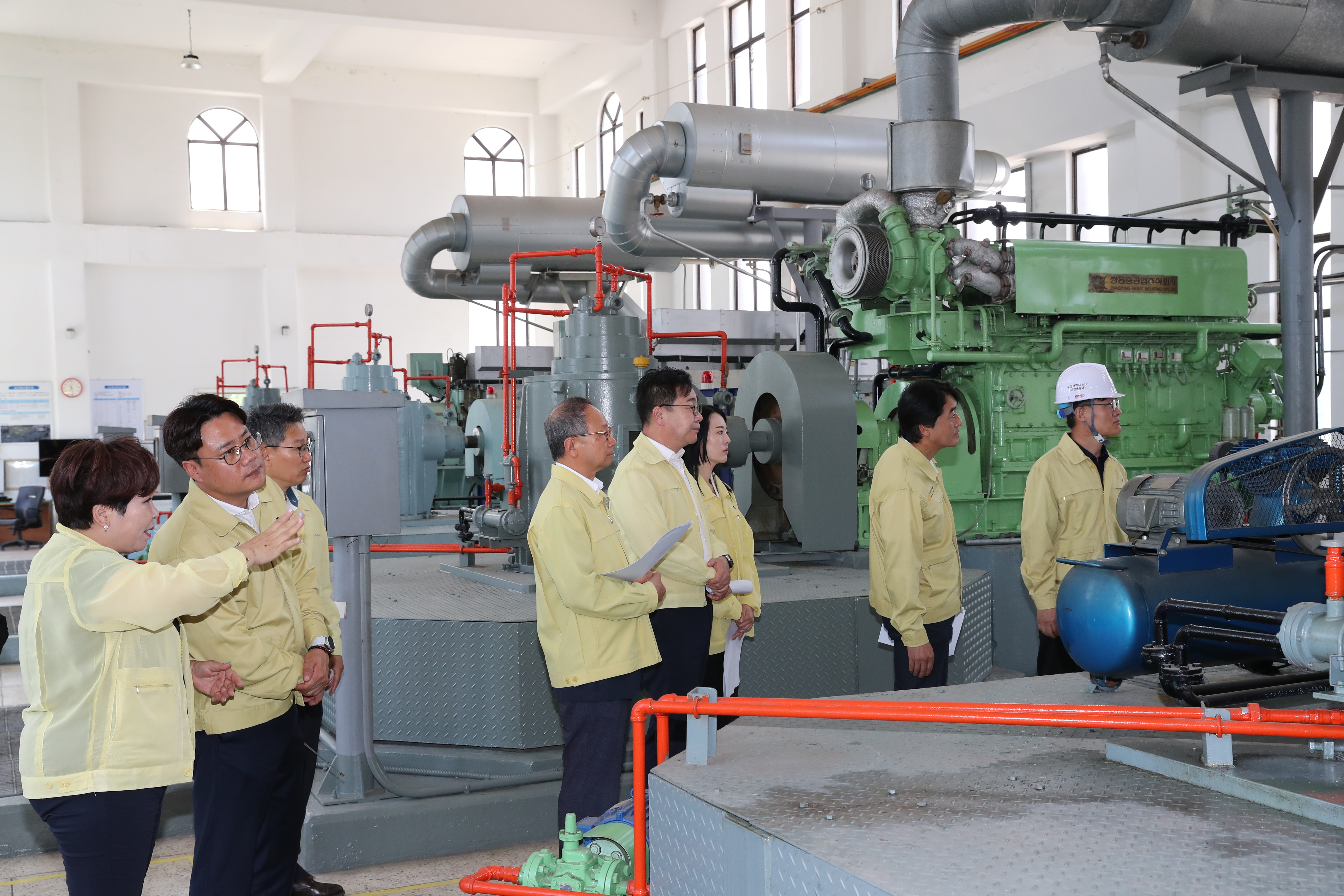 남구의회, 우수기 대비 여천·삼산배수펌프장 점검