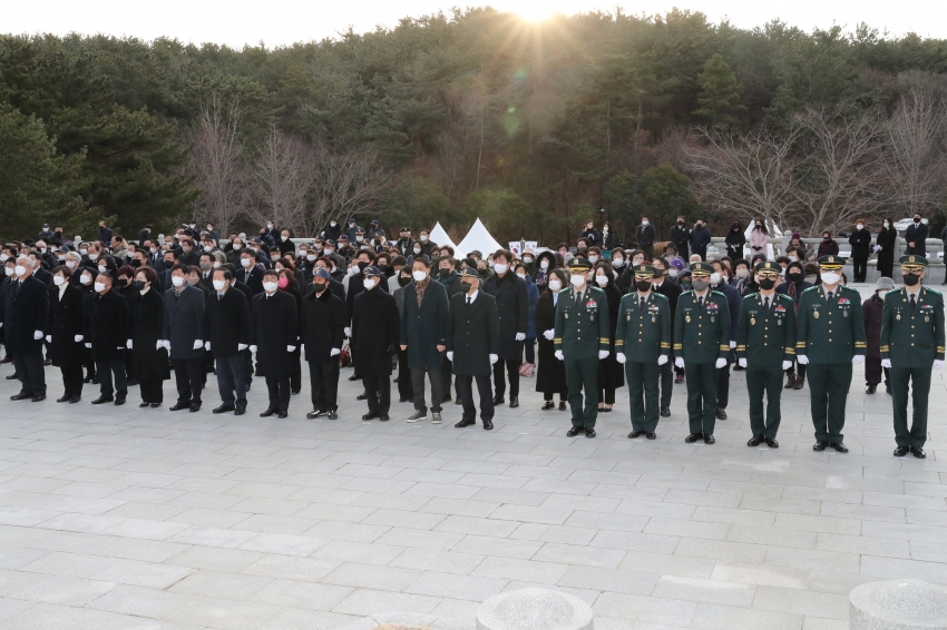 2023년 계묘년 새해 현충탑 참배_0