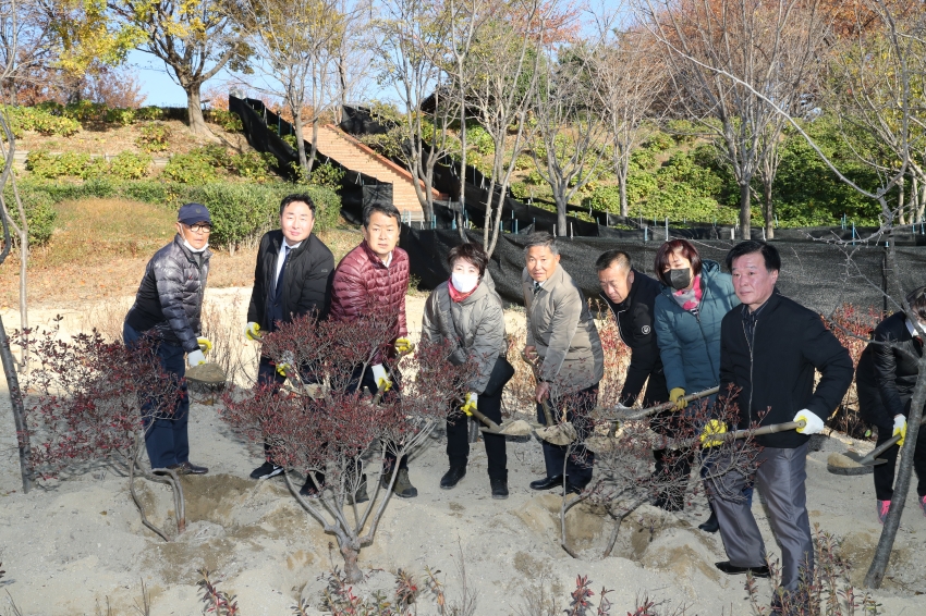 한집 한그루 나무심기 캠페인(장생포 근린공원)_3