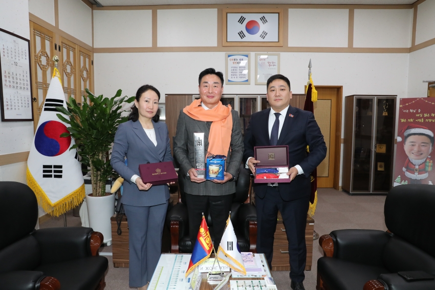 몽골 울란바토르시 항울구 의회 우호교류 사전방문단 내방_3