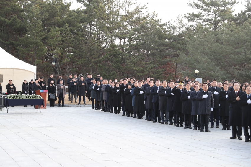 2024 울산 갑진년 새해 현충탑 참배행사_0