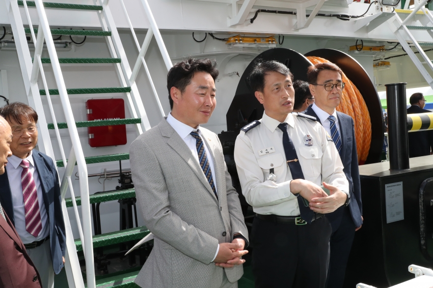 울산해양경찰서 방제13호함 취역식_3