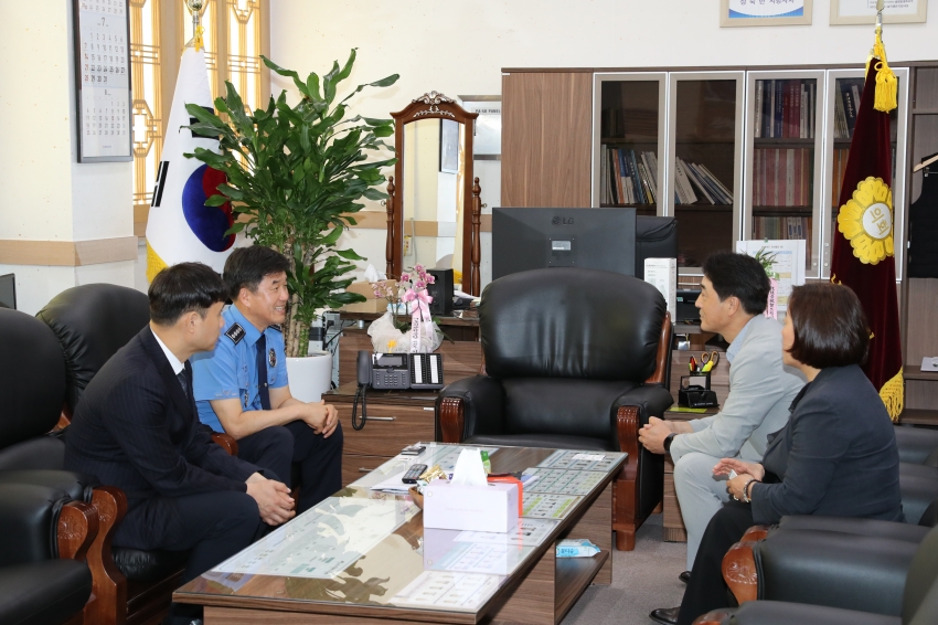 신임 울산해양경찰서장 인사차 내방_3