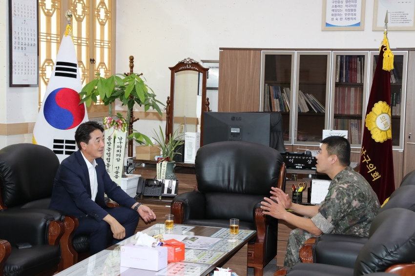 제7765부대 3대대장 내방_2