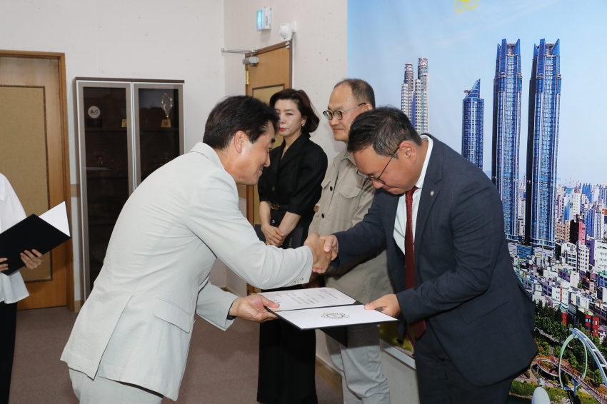 남구의회 윤리심사자문위원회 위촉장 전달식_4