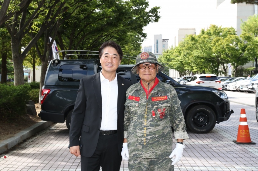 제79주년 광복절 기념 항일운동기념탑 참배 및 광복절 기념식_3