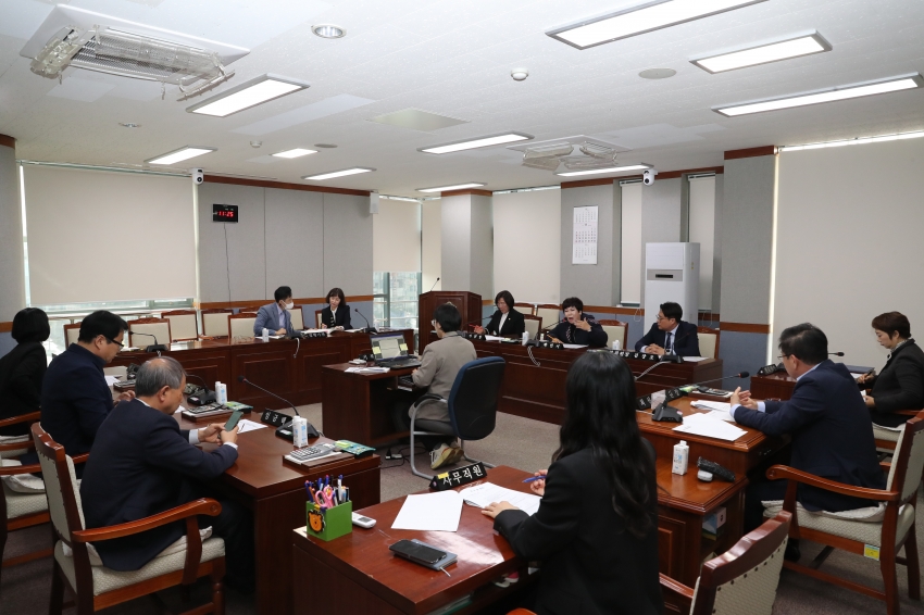 제265회 임시회 폐회중 의회운영위원회_1