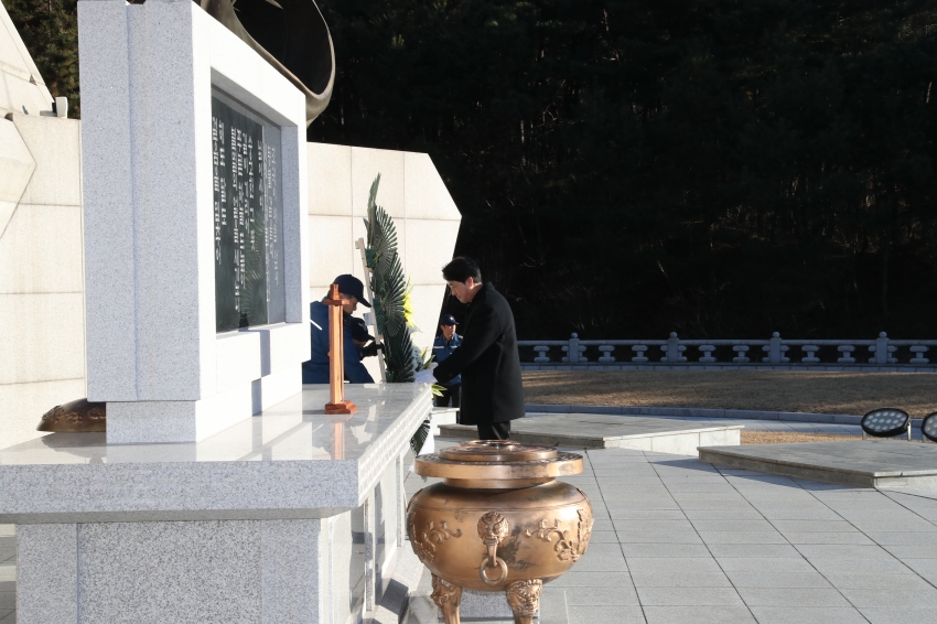 제8대 후반기 남구의회 현충탑 참배_1