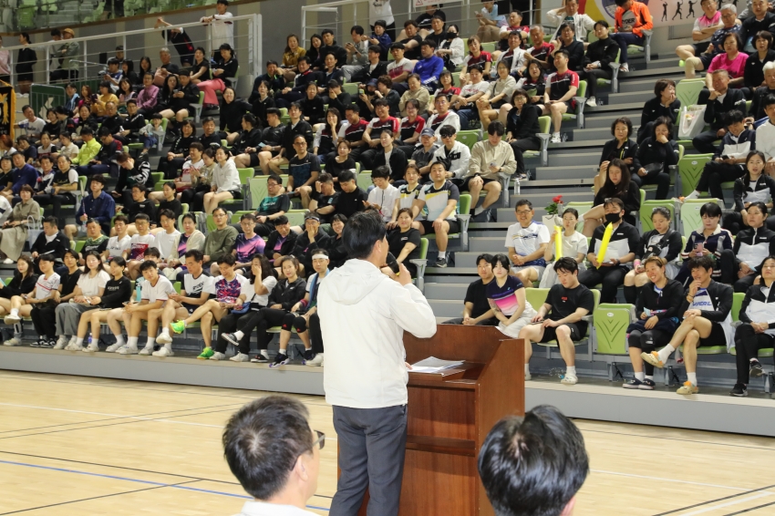 제7회 신세계안과배 울산남구협회장기 생활체육 배드민턴 대회_3