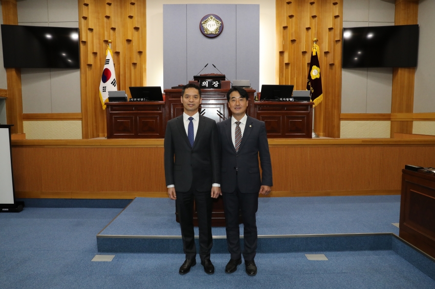 중국 염성시 인민대표회의 류광치우 상무위원회 부주임 내방_2