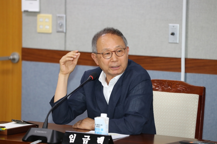 제270회 정례회 폐회중 의회운영위원회_4