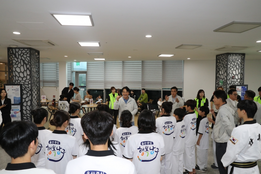 제28회 시민생활대축전 격려_2