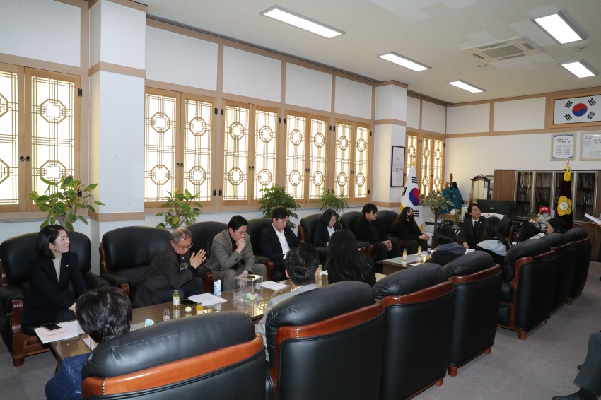 청소년 차오름센터 청소년참여위원회 의회 견학 및 내방_1