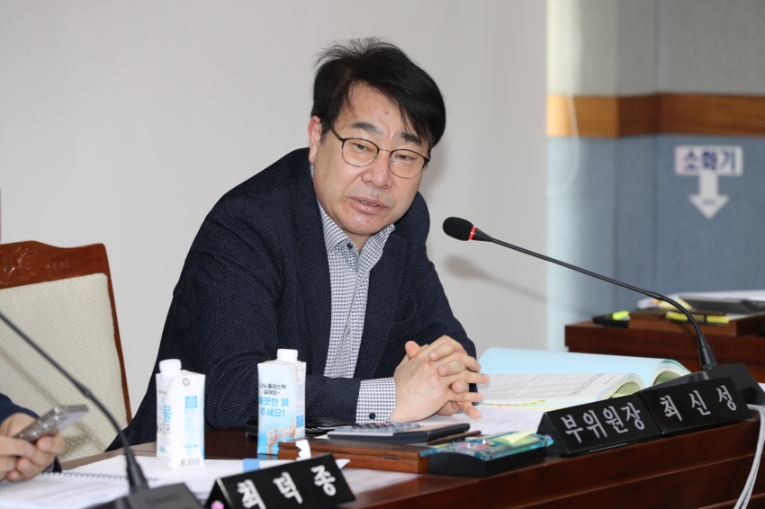 제276회 임시회 제1차 복지건설위원회_4