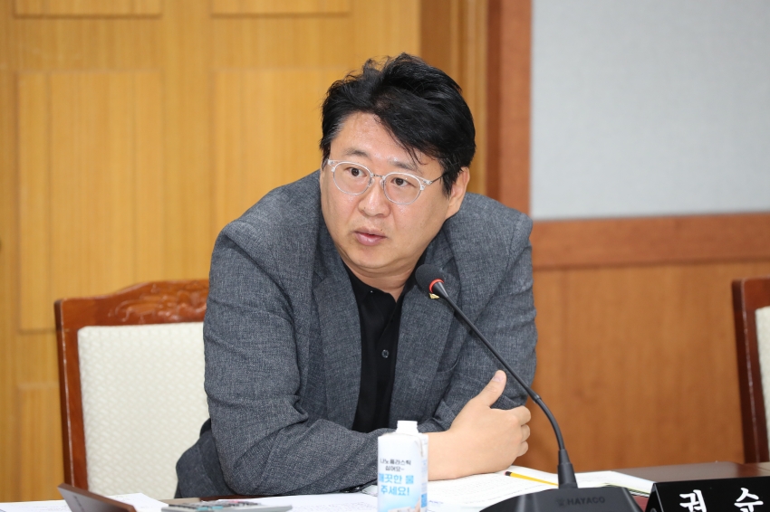 제279회 임시회 행정자치위원회_6