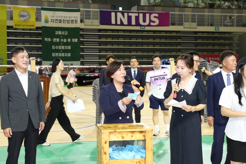 남구청장배 생활체육 배드민턴대회_6