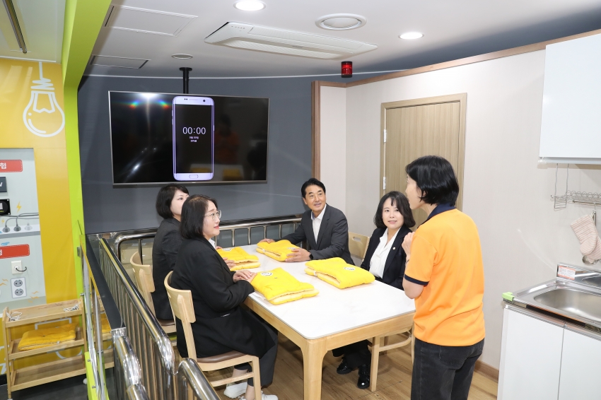 제281회 임시회 복지건설위원회 현장방문(가족센터, 안전체험관)_7