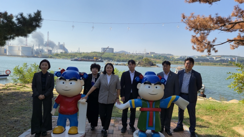 제281회 임시회 행정자치위원회 현장방문(성암동패총, 개운포성지, 처용암)_4